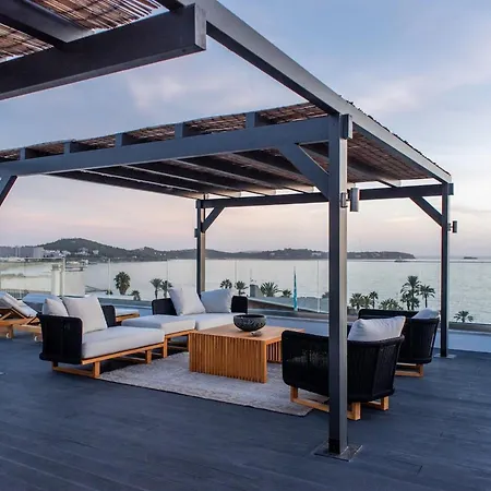 Naisikas Sea View Appartamento Atene